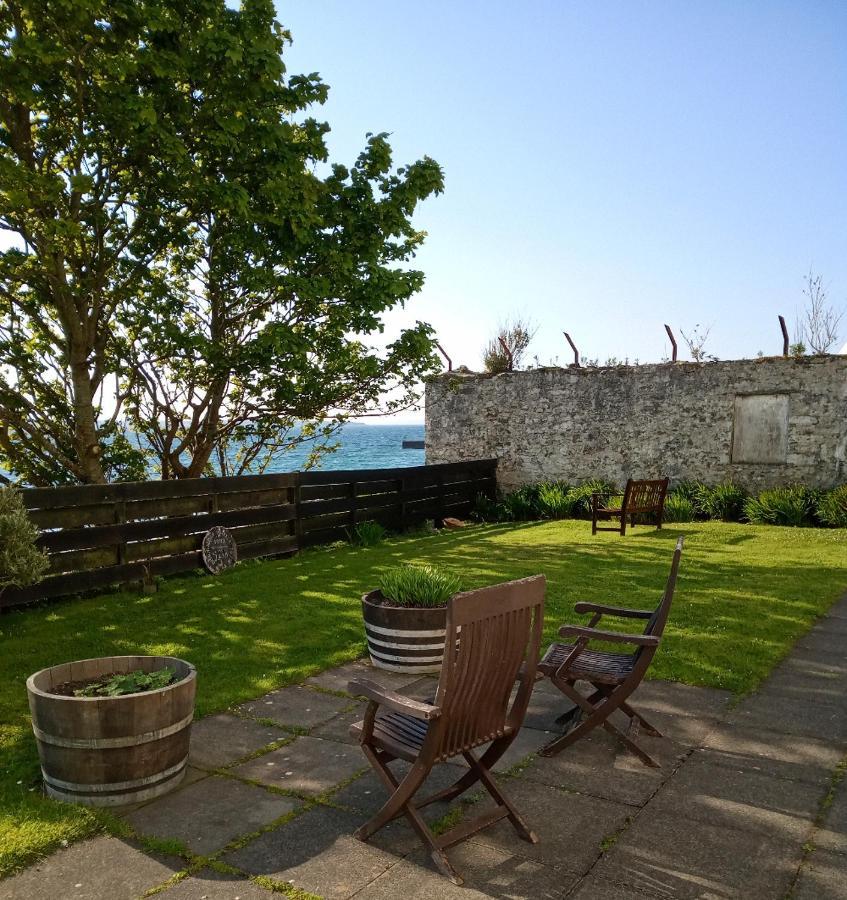 Port Charlotte Youth Hostel エクステリア 写真